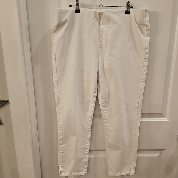 SOFT SURROUNDINGS Stretch Pull-on Pant White Crop Sz L Elastic Waist Career - Picture 1 of 4